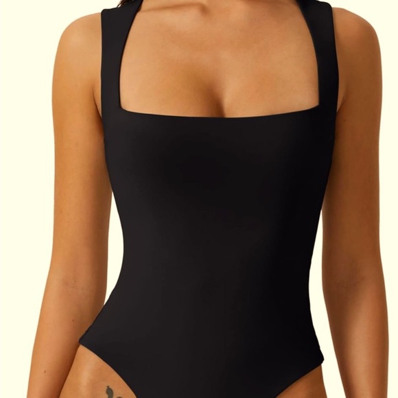 Qinsen strappy square neck sexy black body suit size medium NWT - Picture 1 of 3